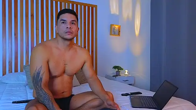 Snapshot of estebandelouis chatting on 21, 7, 2026 estebandelouis online show from 21, 7, 2026