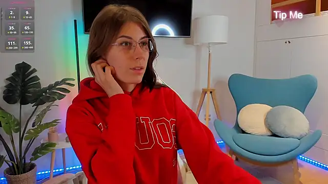 Hailey Green online show from 25, 5, 2026