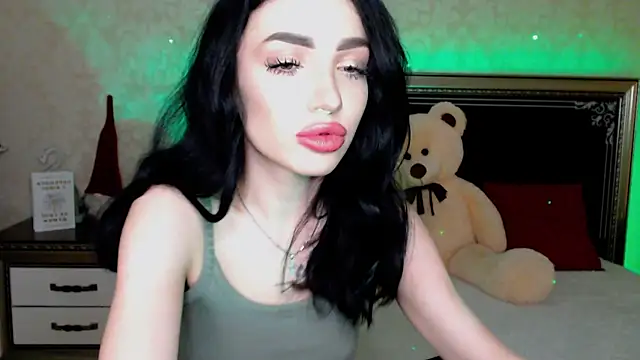 NancyLovee  online show from 23, 1, 2025