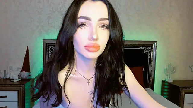 NancyLovee  online show from 16, 3, 2025