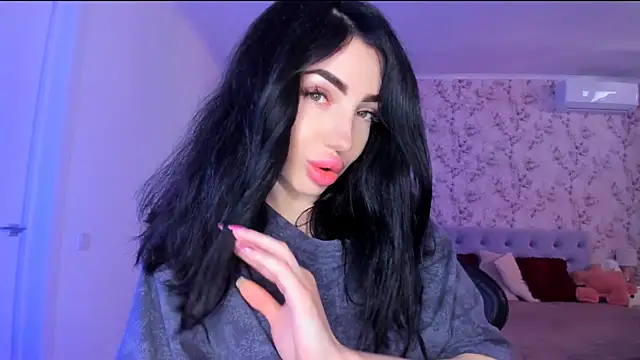 Snapshot of NancyLovee_ chatting on 13, 6, 2026 NancyLovee online show from 13, 6, 2026