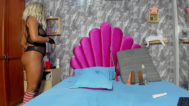 EMMAPARISS online show from 18, 3, 2025