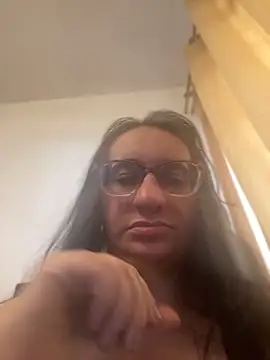 Snapshot of gloria7v05 chatting on 2, 6, 2026 gloria7v05 online show from 2, 6, 2026