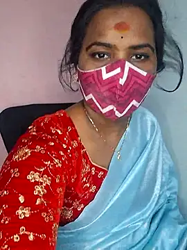 Snapshot of anitha906 chatting on 18, 11, 2025 anitha906 online show from 18, 11, 2025