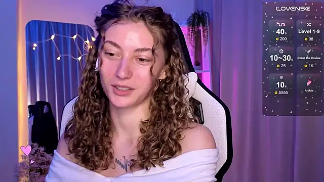 lady curls online show from 12, 3, 2025