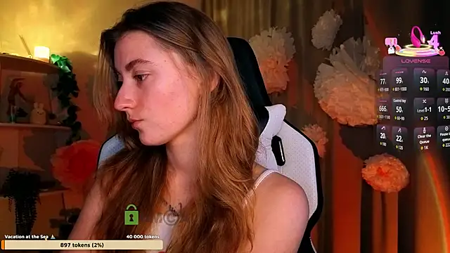 lady curls online show from 9, 4, 2026