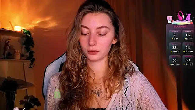 lady curls online show from 22, 4, 2026