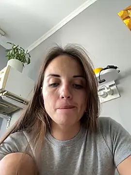 AmiLavs online show from 4, 10, 2025