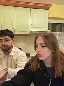 Snapshot of MrAndMrsSavage chatting on 9, 2, 2025 MrAndMrsSavage online show from 9, 2, 2025