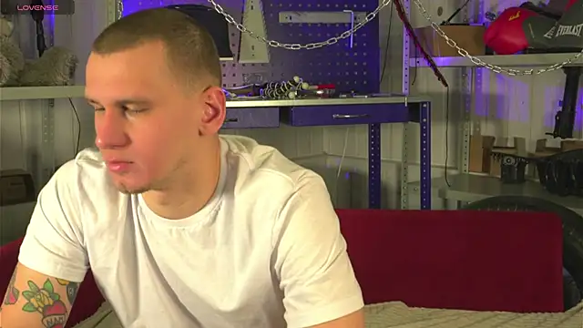 Snapshot of vance_rulez chatting on 1, 3, 2025 vance rulez online show from 1, 3, 2025