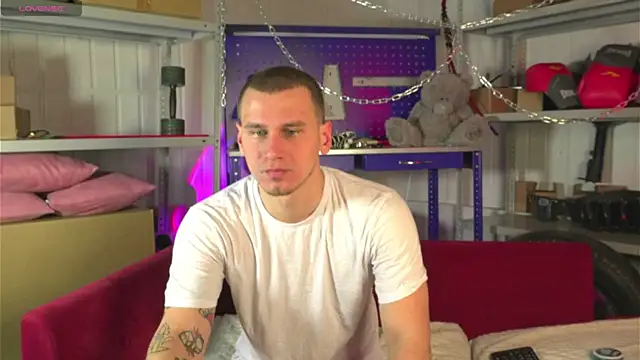 Snapshot of vance_rulez chatting on 5, 3, 2025 vance rulez online show from 5, 3, 2025