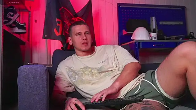 Snapshot of vance_rulez chatting on 3, 10, 2025 vance rulez online show from 3, 10, 2025