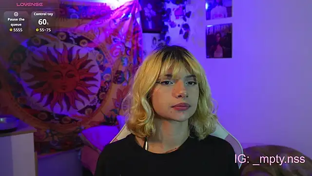 HiScarlett online show from 2, 10, 2025