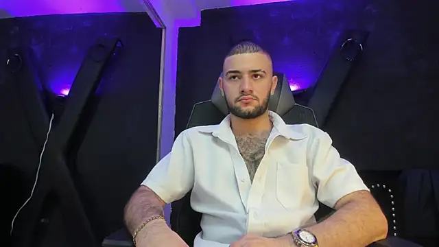 MaximusDick1  online show from 13, 9, 2025