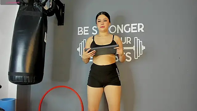 ariadna milano online show from 13, 12, 2024