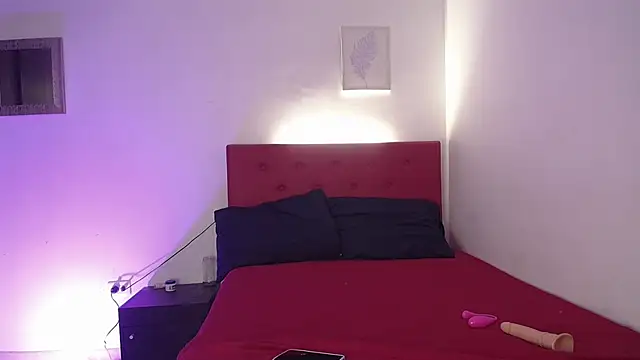 issa kitty online show from 13, 1, 2025