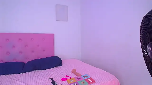 issa kitty online show from 23, 1, 2025