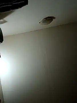 Virgin Pussy Love online show from 19, 4, 2026