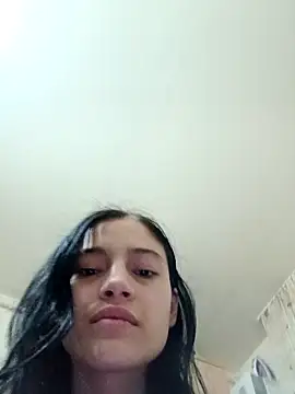 Virgin Pussy Love online show from 25, 4, 2026