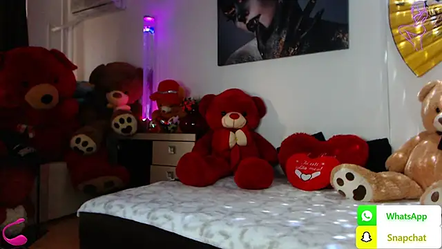 EvelynAisha online show from 14, 3, 2025