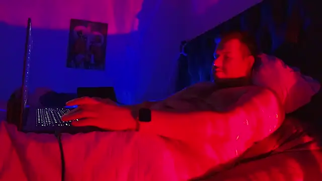 Snapshot of bearcloudcomputa chatting on 30, 12, 2024 bearcloudcomputa online show from 30, 12, 2024