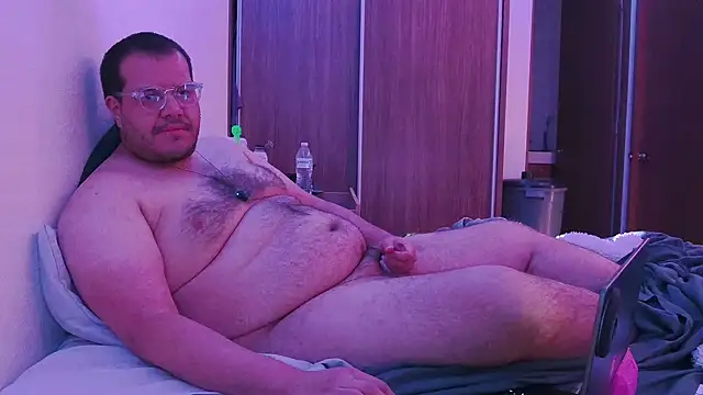 Snapshot of bearcloudcomputa chatting on 14, 11, 2025 bearcloudcomputa online show from 14, 11, 2025