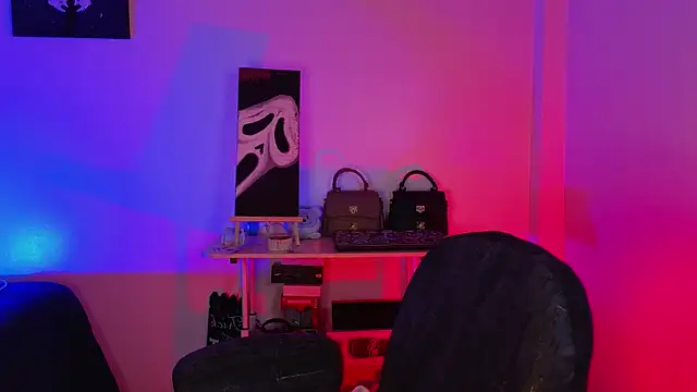 Pauilina online show from 6, 7, 2026