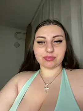 KarinaCelinne online show from 10, 4, 2026
