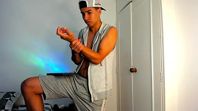 andy 0018 online show from 27, 1, 2025