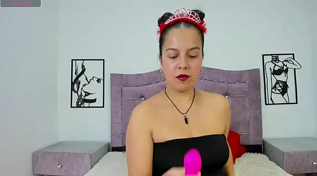 LunaSmitt online show from 13, 3, 2025