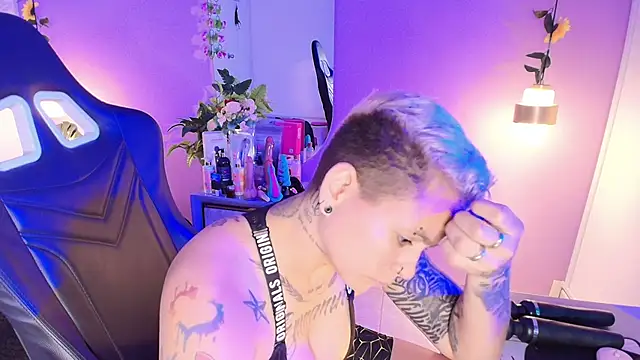 BRITHANY SPARK online show from 10, 6, 2026