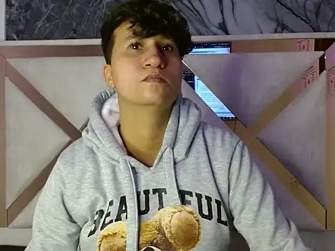 Im Milan Rs online show from 18, 9, 2025