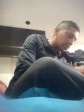 Snapshot of jeremiabello chatting on 5, 2, 2026 jeremiabello online show from 5, 2, 2026