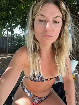 carlaaa online show from 17, 7, 2026