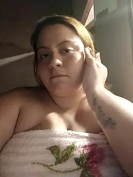 Snapshot of carola_hotwife chatting on 3, 10, 2025 carola hotwife online show from 3, 10, 2025