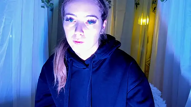 Lioneass online show from 15, 12, 2024