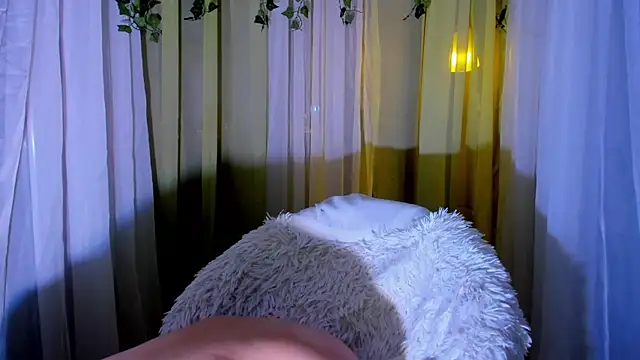 Lioneass online show from 15, 12, 2024