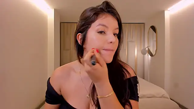 ValeriaRoldanX online show from 9, 6, 2026