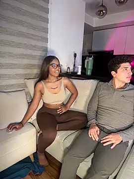 tiana nave online show from 19, 4, 2026