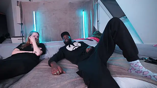 MacTroy online show from 26, 12, 2024