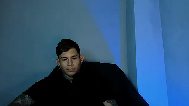 Snapshot of Travistanner_28 chatting on 30, 6, 2026 Travistanner 28 online show from 30, 6, 2026
