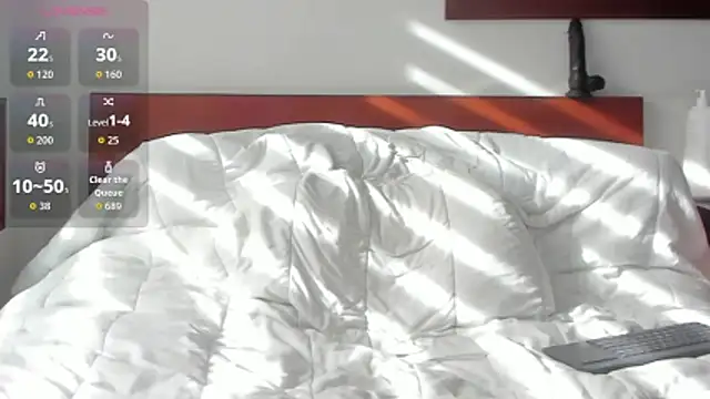 Snapshot of FRAN_DESS chatting on 10, 11, 2025 FRAN DESS online show from 10, 11, 2025