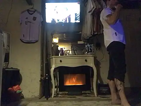 Snapshot of Gman143187 chatting on 12, 12, 2024 Gman143187 online show from 12, 12, 2024