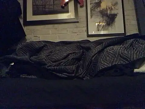 Snapshot of Gman143187 chatting on 19, 12, 2024 Gman143187 online show from 19, 12, 2024