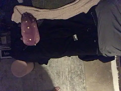 Snapshot of Gman143187 chatting on 22, 12, 2024 Gman143187 online show from 22, 12, 2024