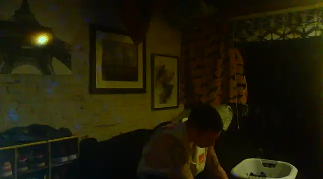 Snapshot of Gman143187 chatting on 15, 2, 2025 Gman143187 online show from 15, 2, 2025