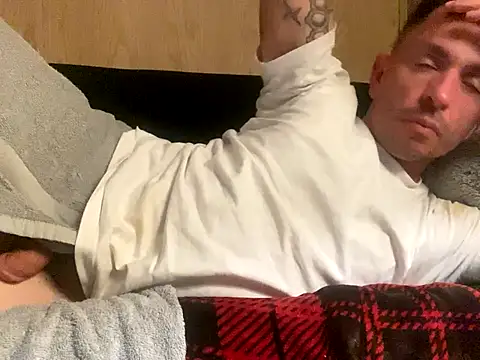 Snapshot of Gman143187 chatting on 11, 9, 2025 Gman143187 online show from 11, 9, 2025