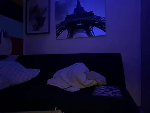 Snapshot of Gman143187 chatting on 14, 10, 2025 Gman143187 online show from 14, 10, 2025