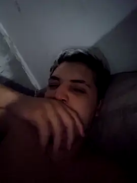 Snapshot of VibratedPoaching chatting on 3, 2, 2026 VibratedPoaching online show from 3, 2, 2026