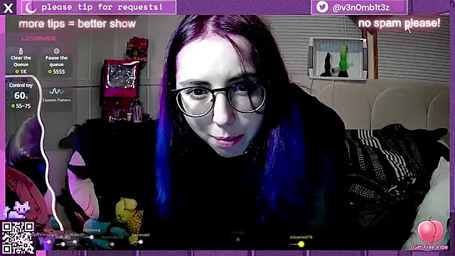 Snapshot of v3n0mb1t3z chatting on 21, 12, 2024 v3n0mb1t3z online show from 21, 12, 2024